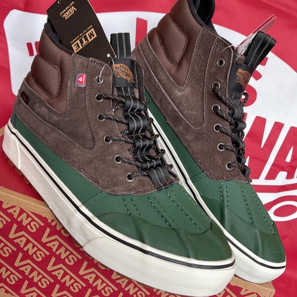 Vans Sk8-Hi Del Pat
Brown/Green
VNOA5JMNBGS
WMNS boots MTE - Picture 9 of 16